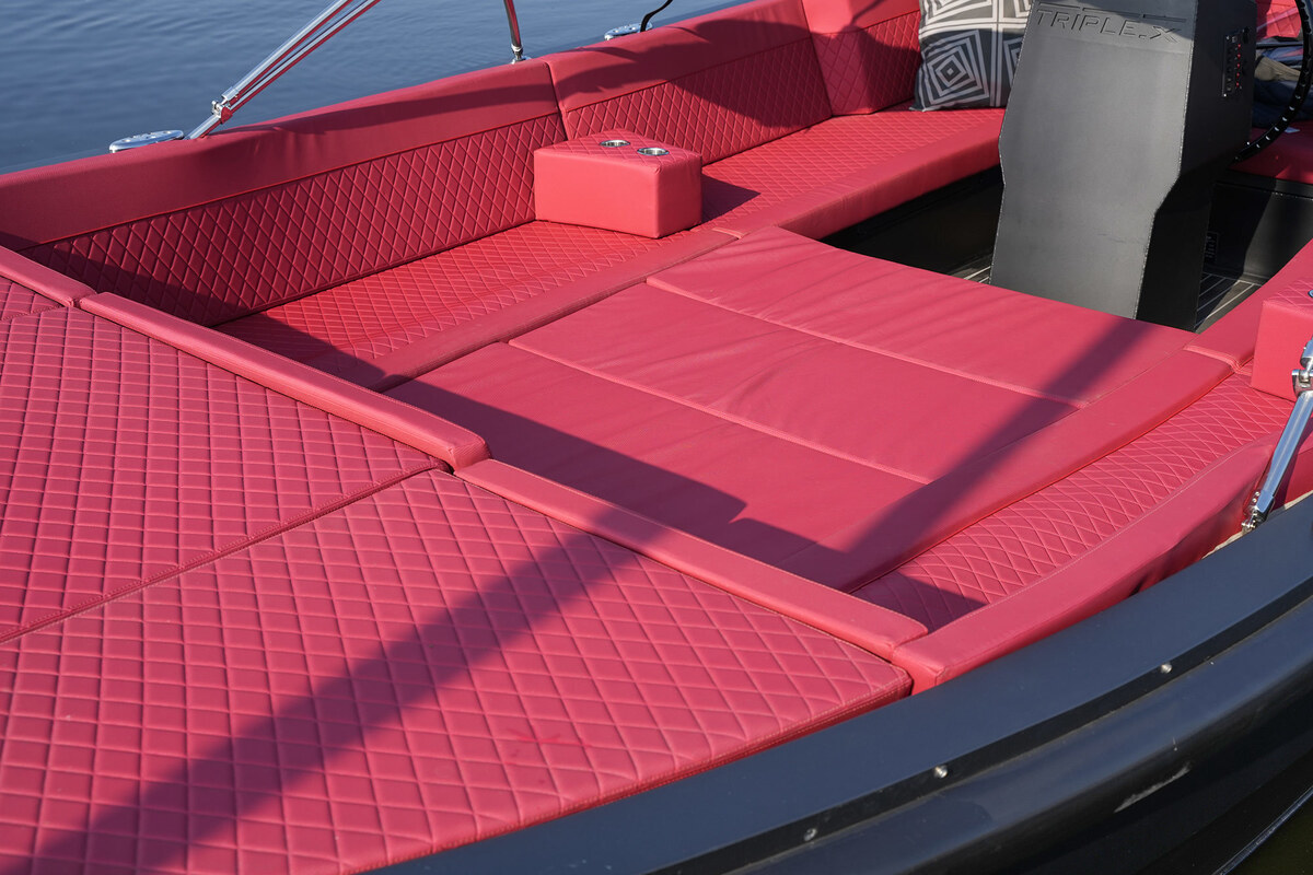 foto: 62 Triple X 800