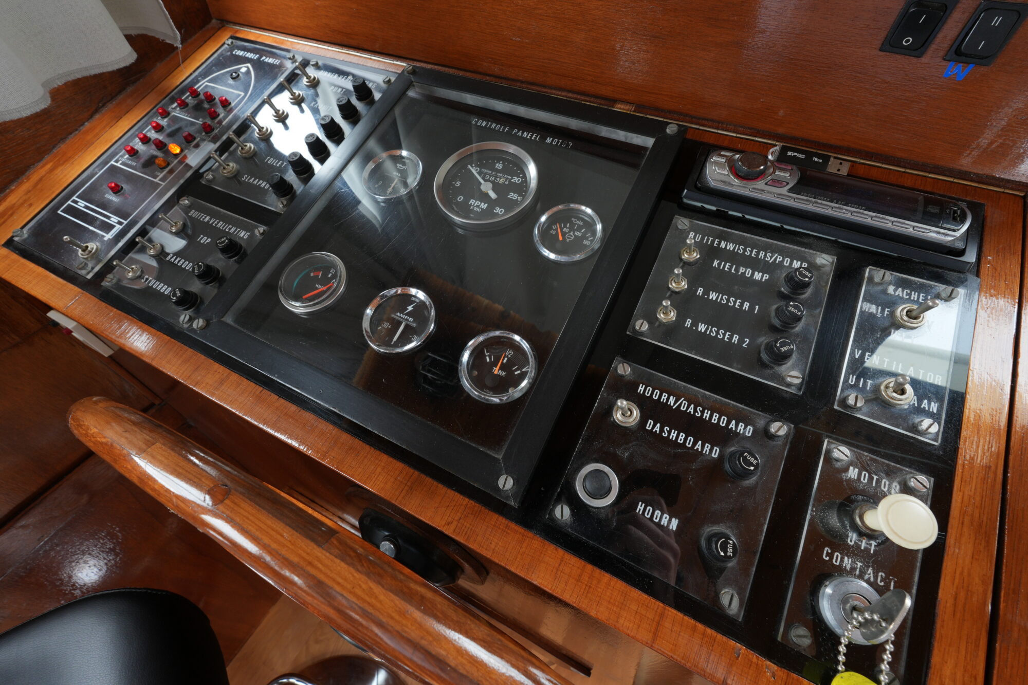 foto: 37 Gruno Gruno 10.50 AK Cabrio