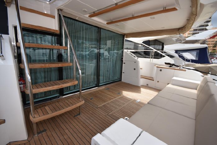 foto: 34 Fairline Squadron 55
