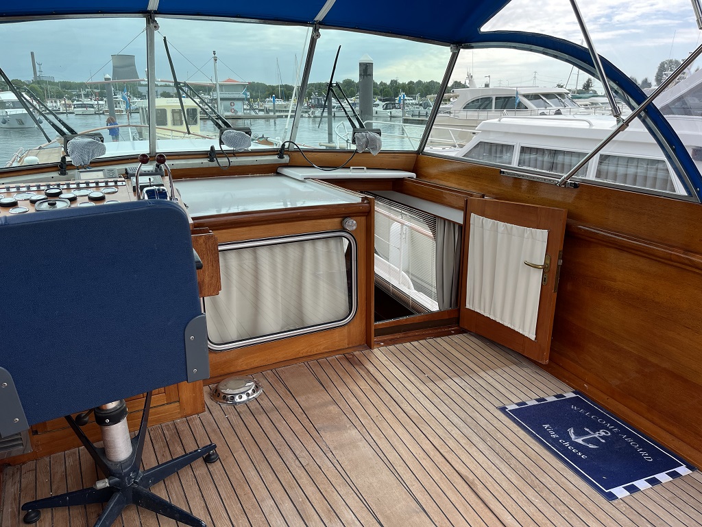 foto: 32 Super van Craft 13.80