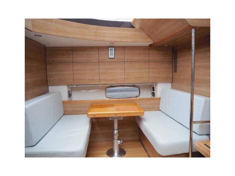 foto: 34 Sealine F 46