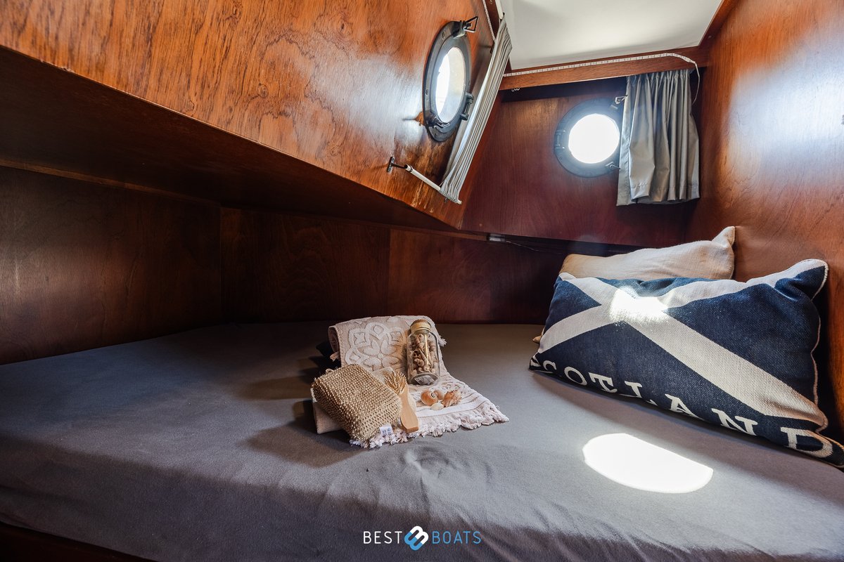 foto: 77 Exellent 1000 Hybride Patrol