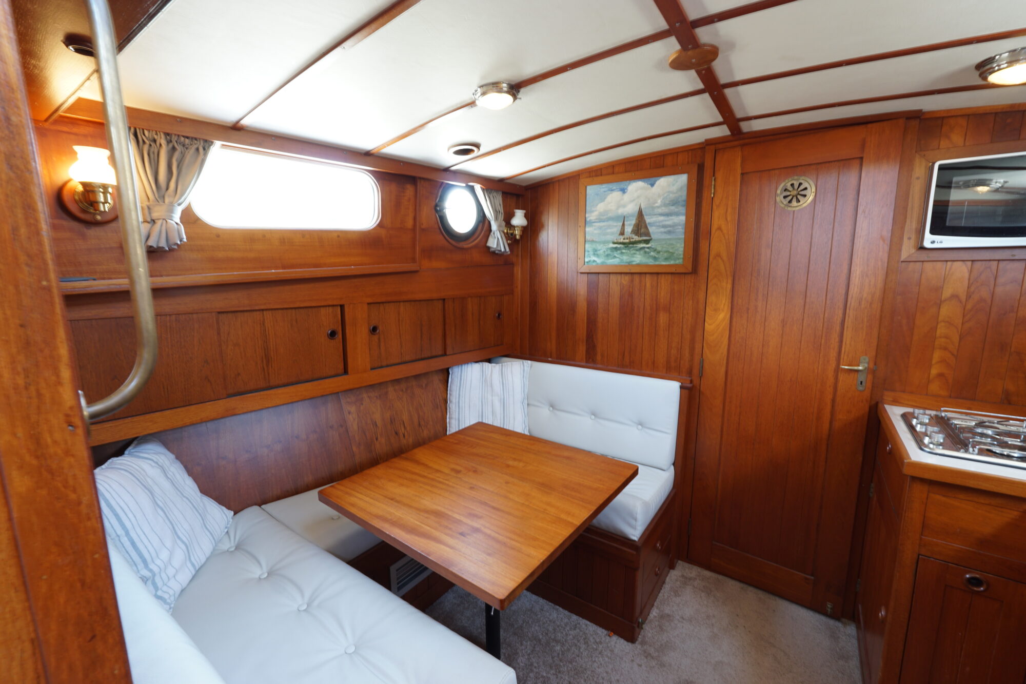 foto: 52 Gillissen Gillissen Rondspant Trawler 13.50 AK