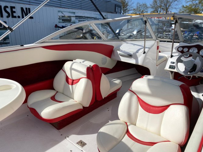 foto: 14 Nash 630 HQ Open