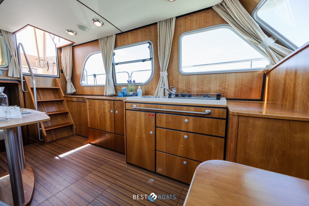 foto: 43 Linssen Grand Sturdy 60.33 AC Diamond Edition - SOLD