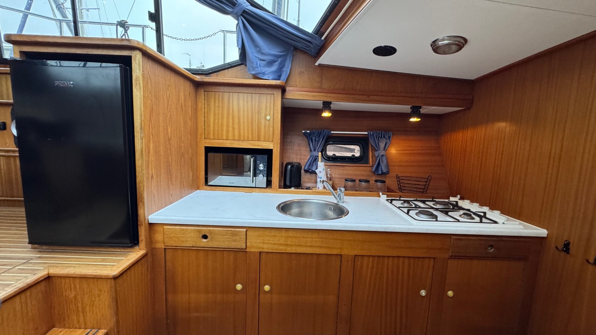 foto: 30 Vri-Jon Vri-Jon 37 AK Cabrio