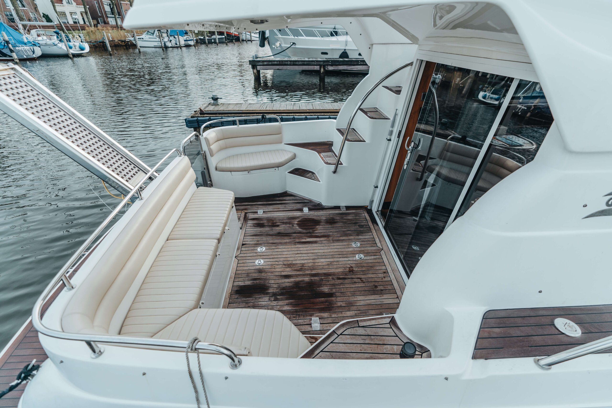 foto: 27 Galeon 380 Flybridge