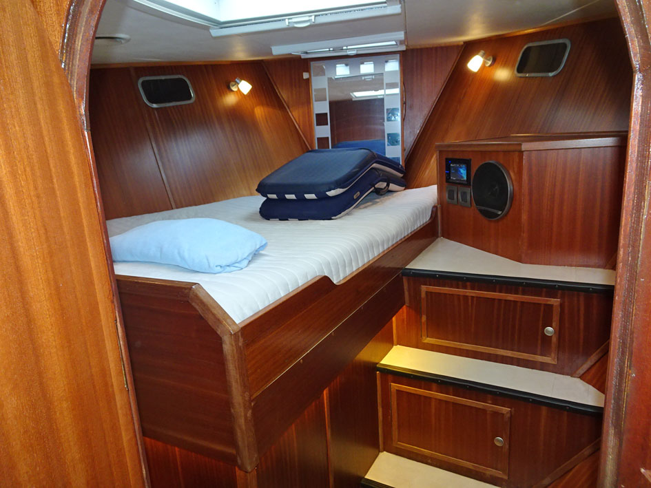 foto: 56 Trawlerjacht 48, zeegaand