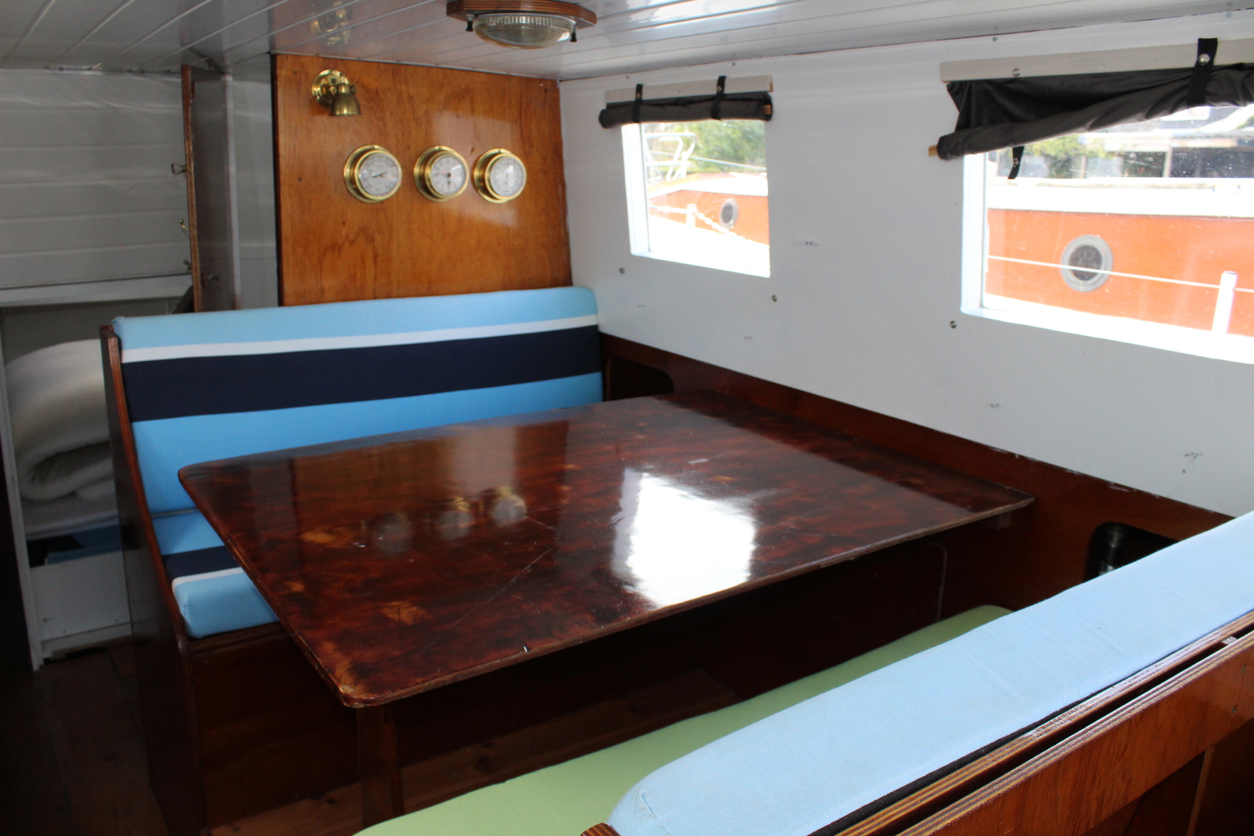 foto: 32 Cabin 9.75