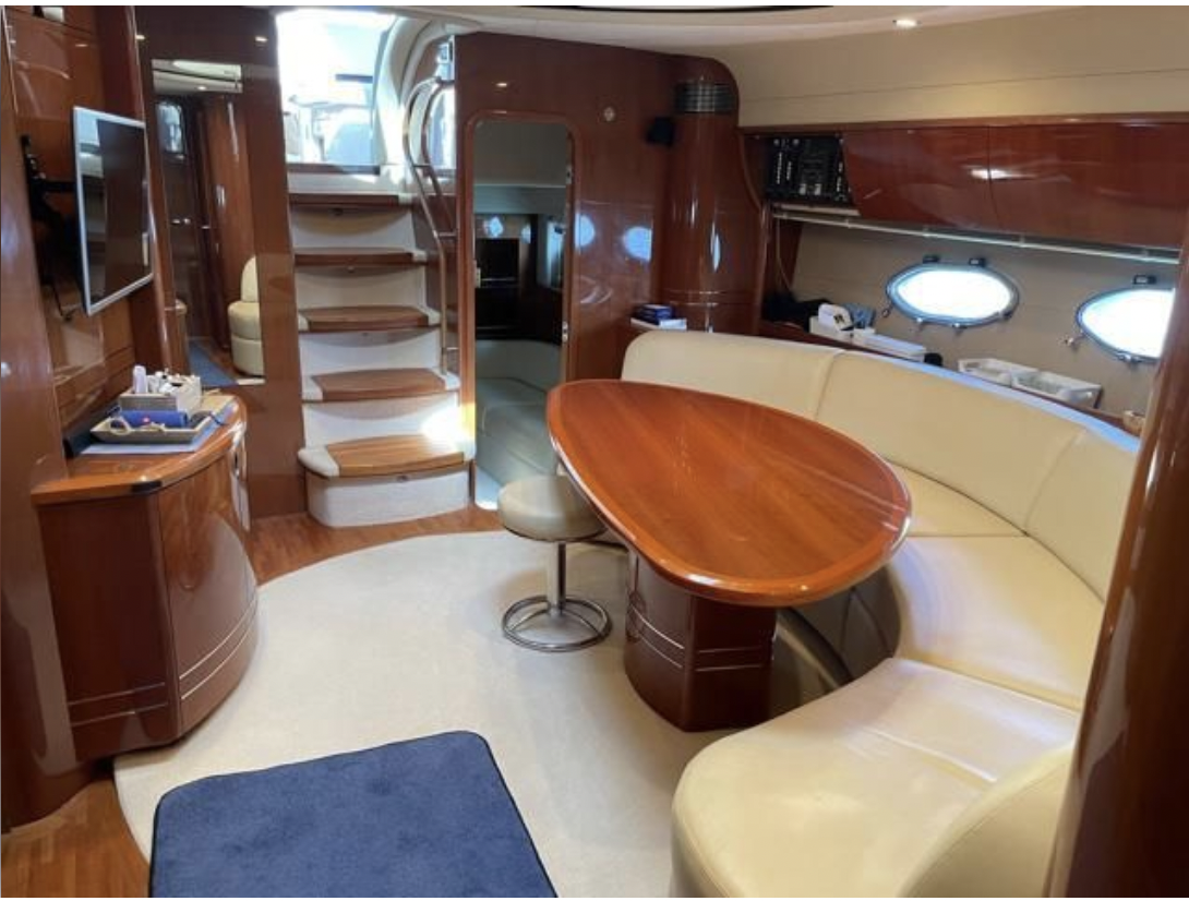 foto: 15 Princess V 58 HT