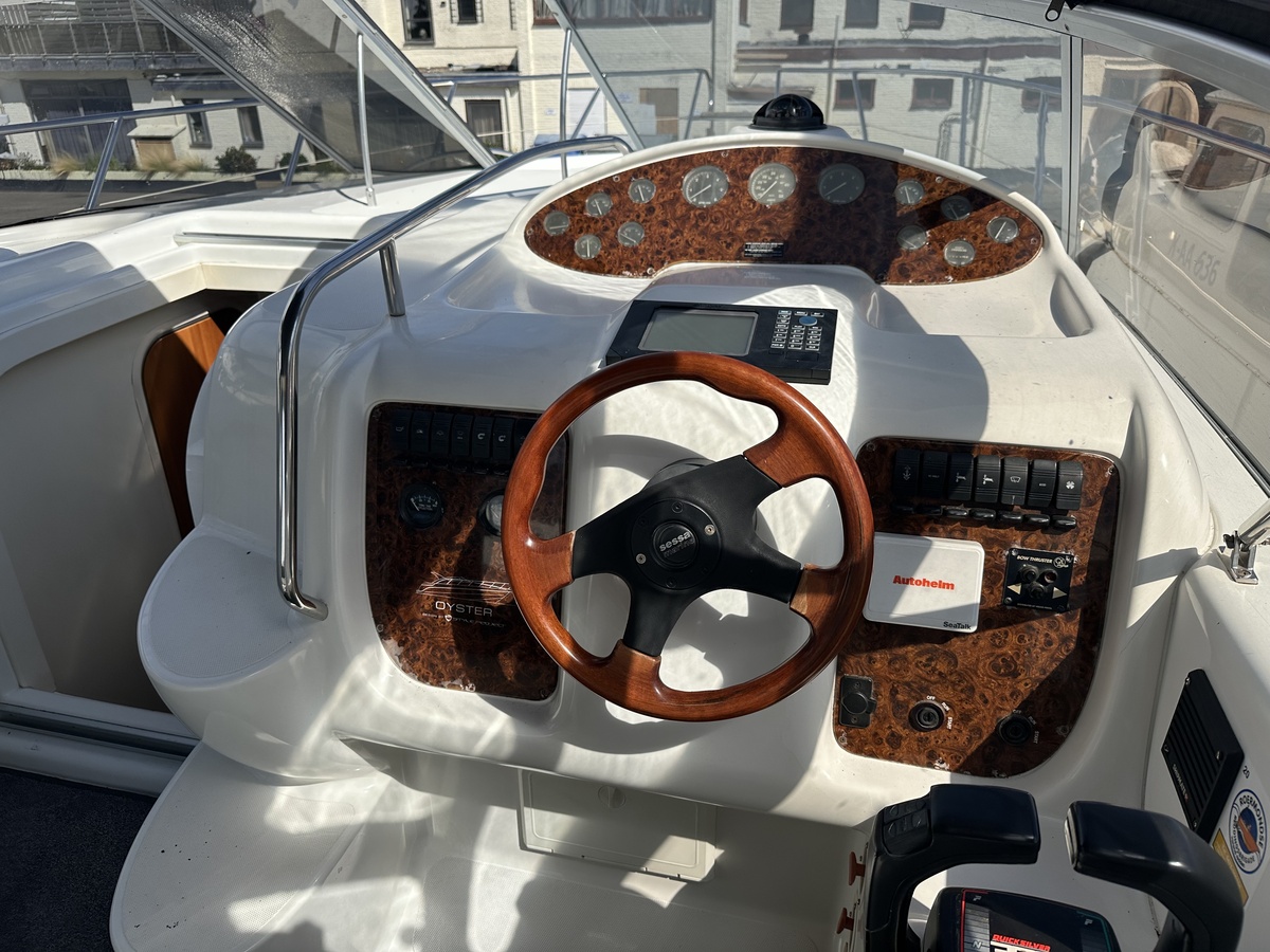 foto: 19 Sessa 34 Oyster 