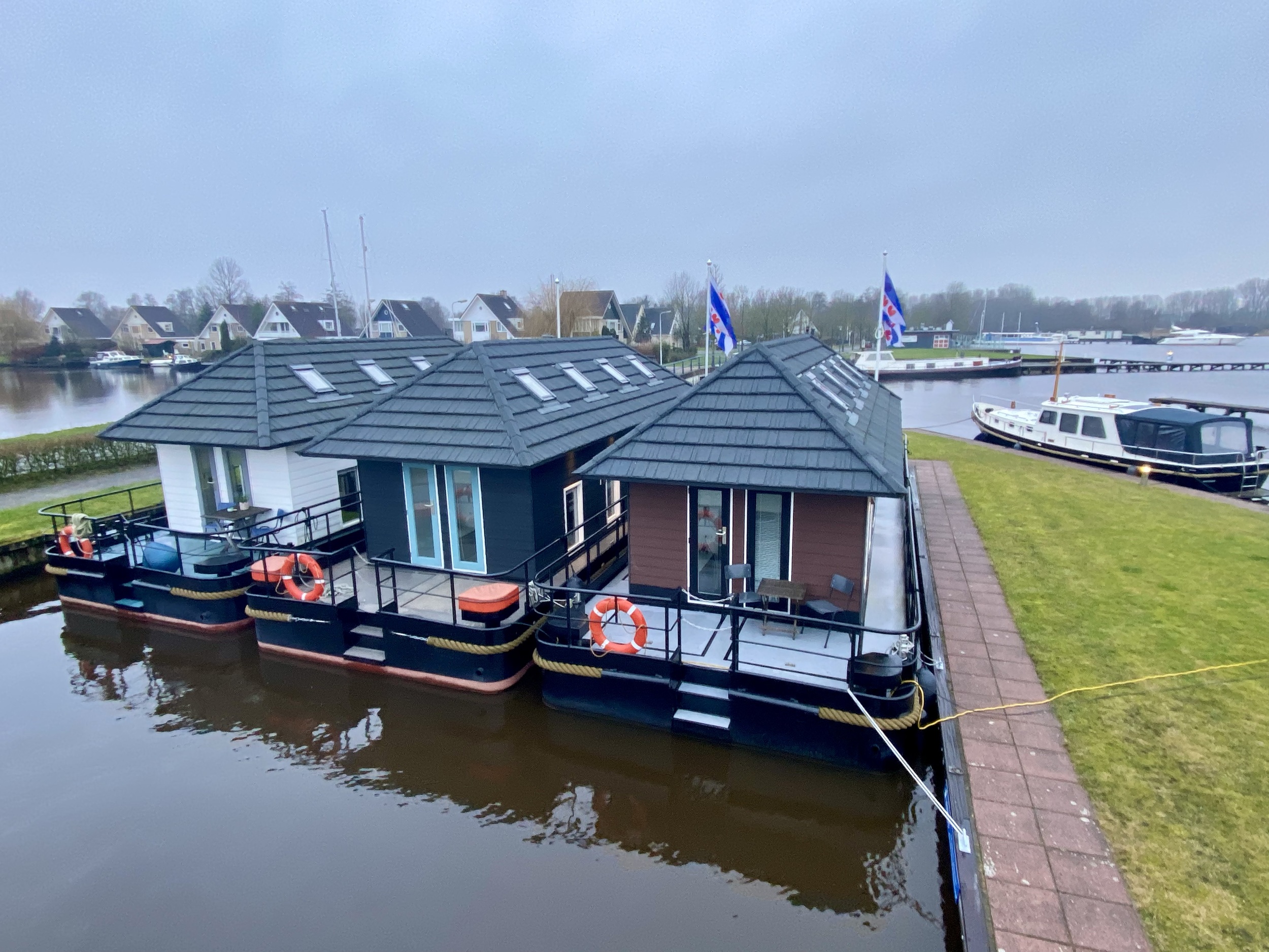 foto: 39 Prins HomeShip 1350 | VaarHuis | Houseboat