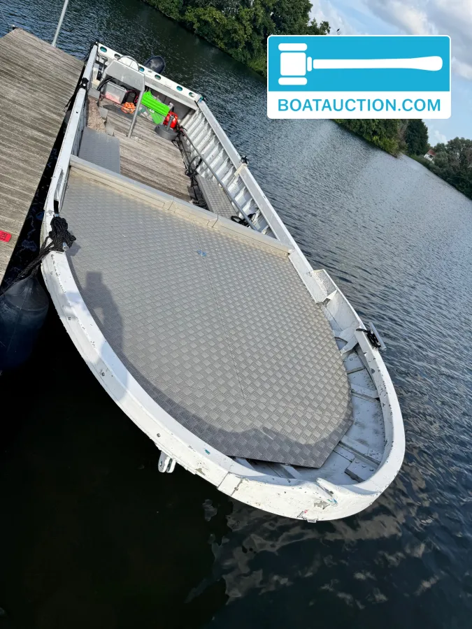 foto: 10 Pontoon M4
