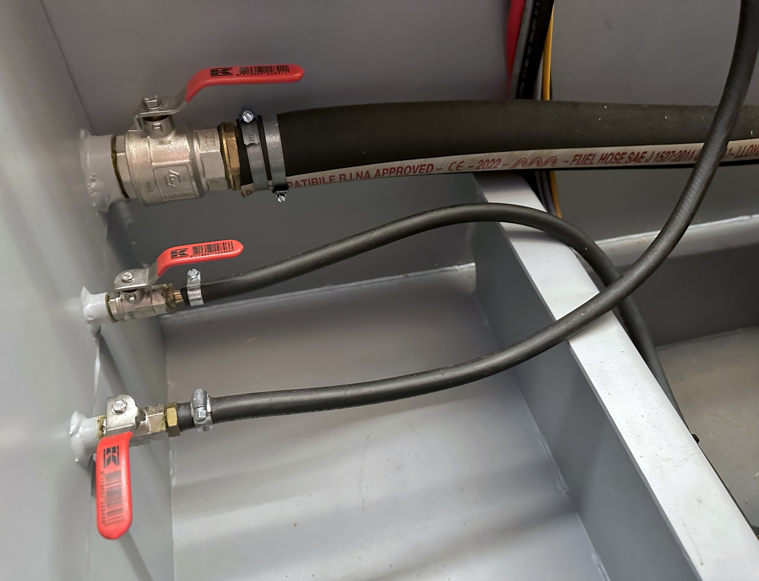 foto: 76 HOMESHIP VaarChalet In Amsterdam 1250D Luxe Houseboat