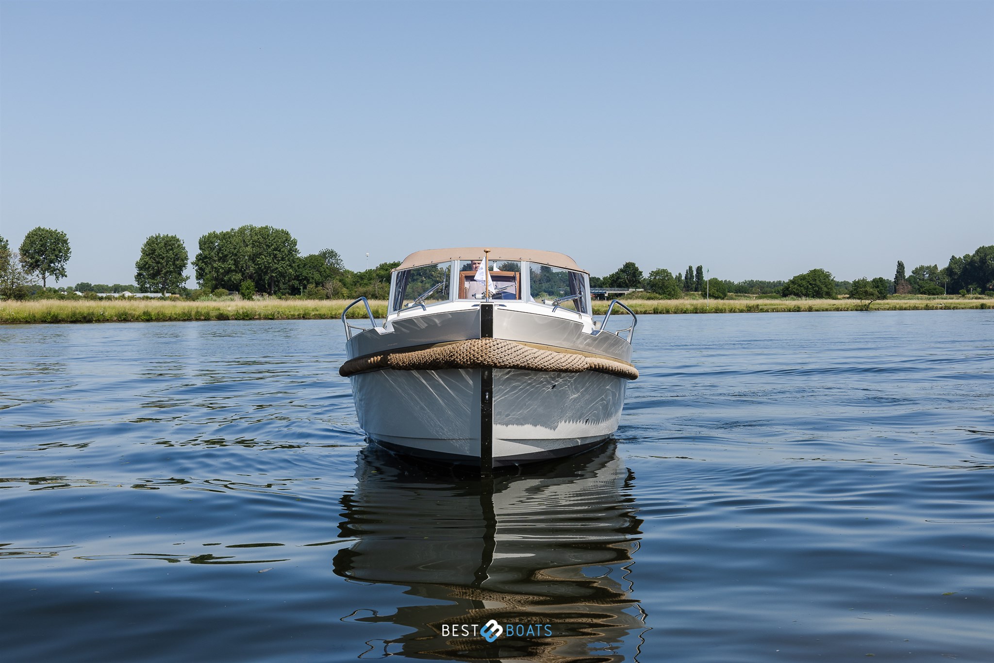 foto: 30 Interboat Intercruiser 27 Cabin