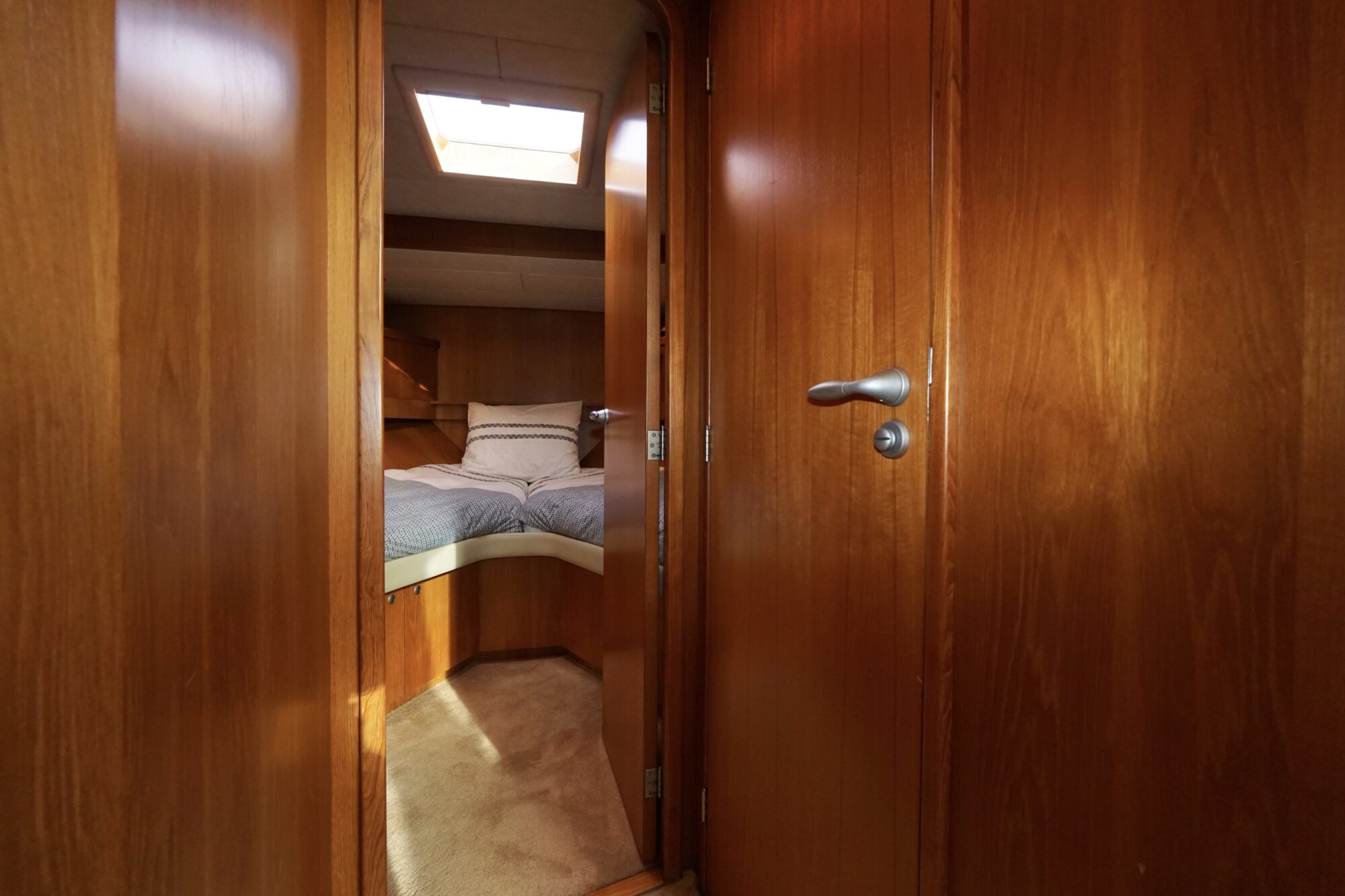 foto: 36 Van den Hoven Van den Hoven Exclusive 18.00 VS