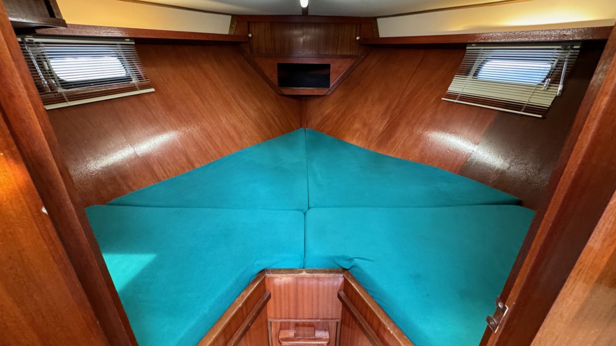 foto: 57 Hemmes Hemmes Kruiser J-Line 11.00 AK Cabrio