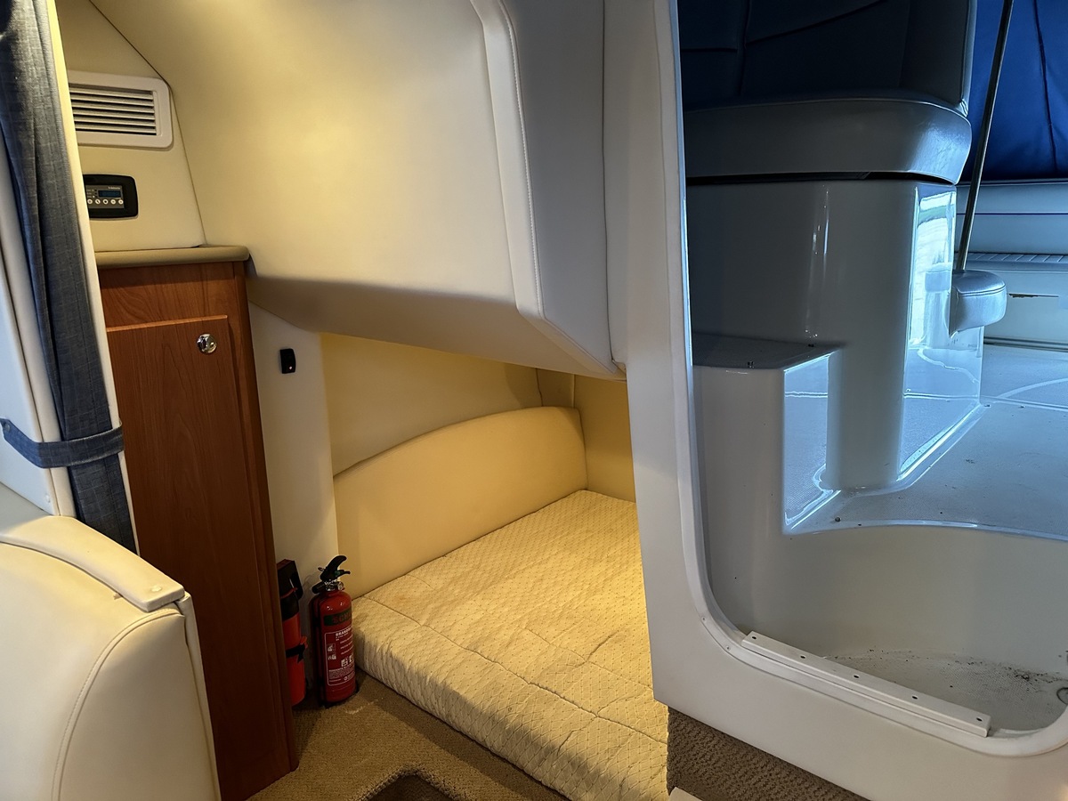 foto: 32 Bayliner 305
