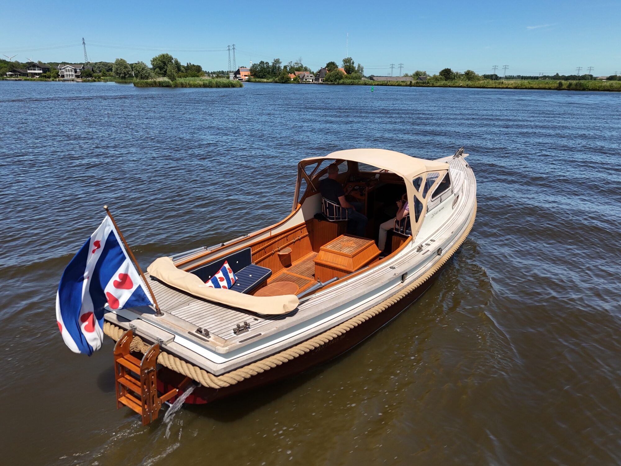 foto: 84 Antaris Antaris Windscheer 9.60 OK