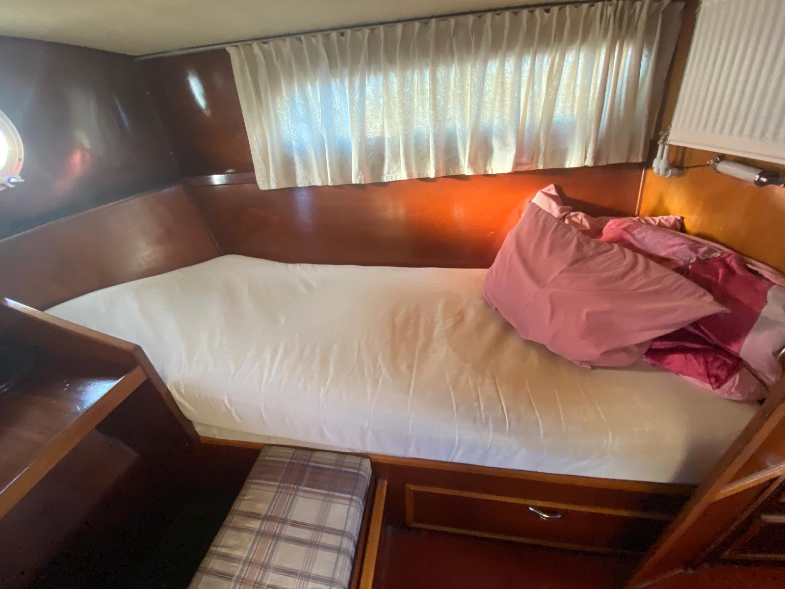 foto: 23 Combikruiser 1200 ( Woonschip met CV )