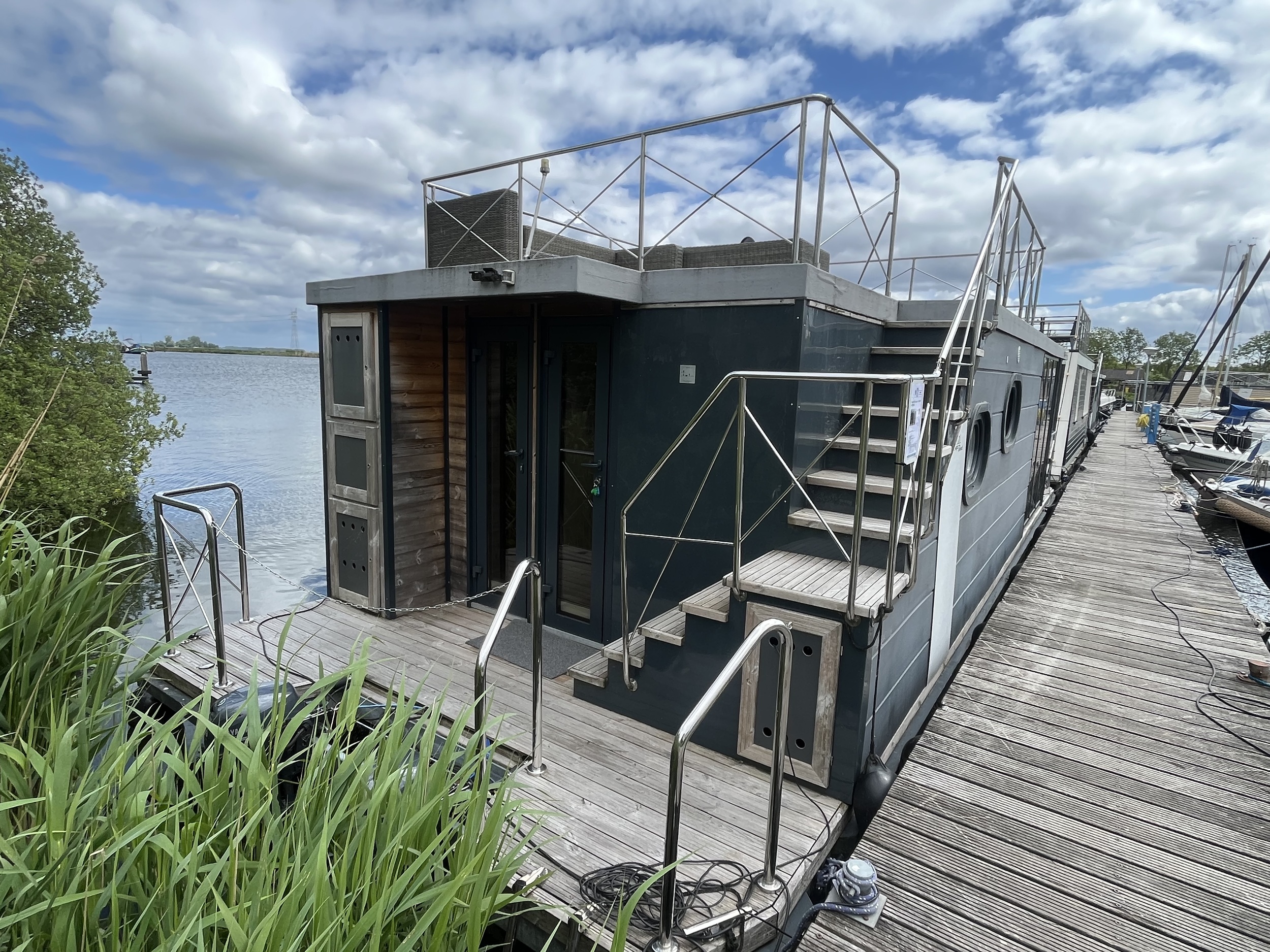 foto: 19 Campi 400 Houseboat CHARTER HARDEWIJK
