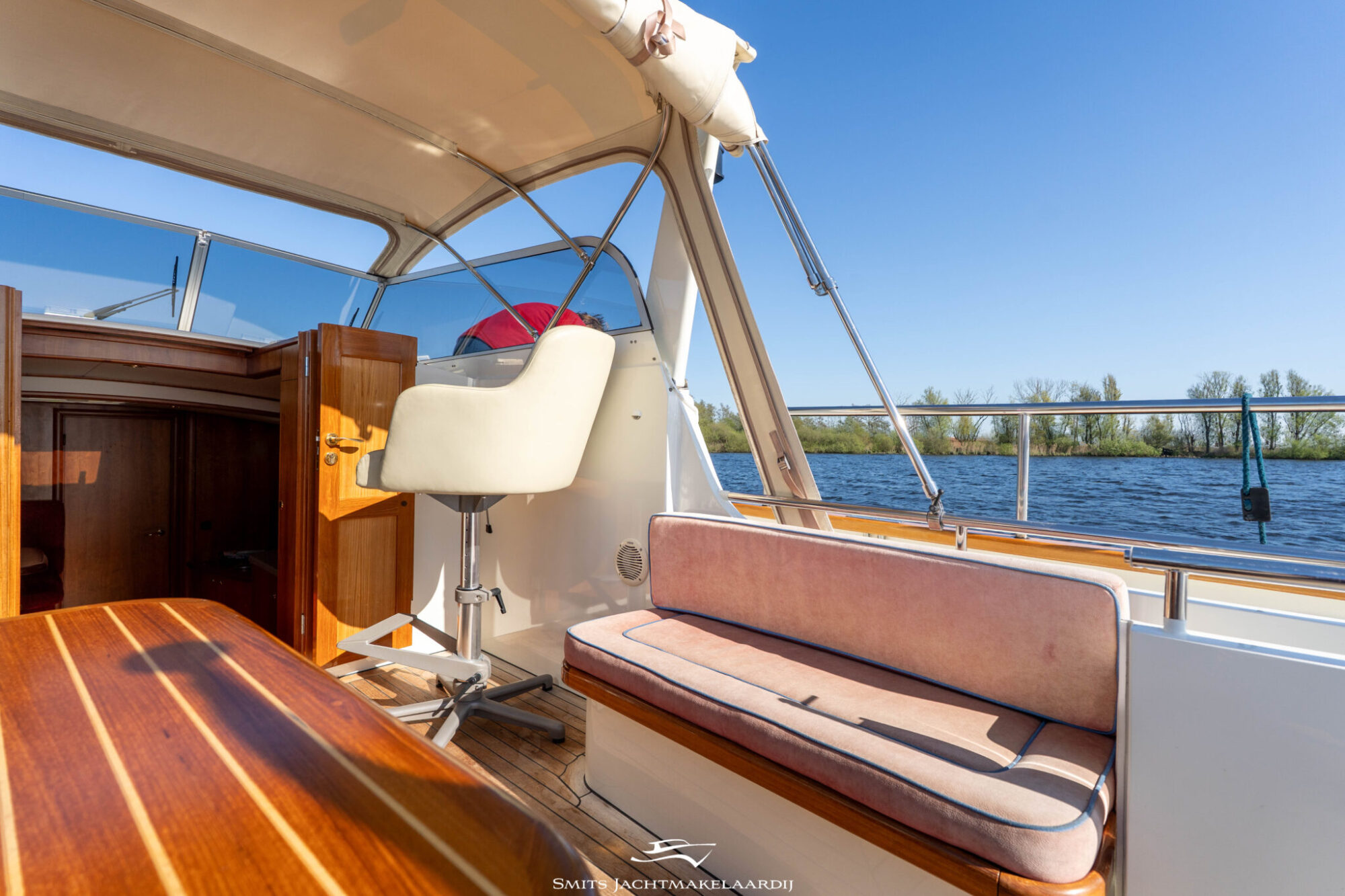 foto: 141 Tryvia Tryvia 1100 OK Cabrio Spiegeldeur