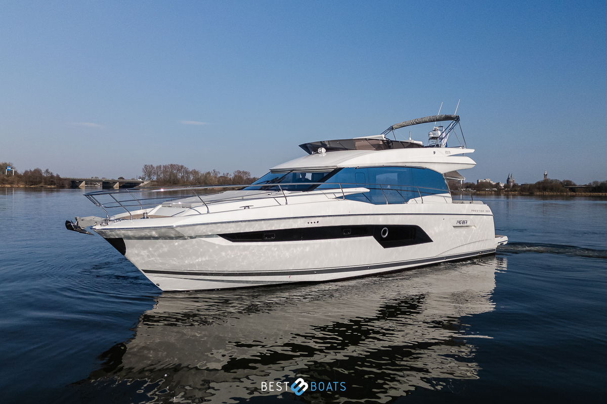 foto: 75 Prestige 520 FLY