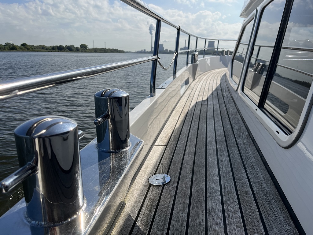 foto: 77 Valk Continental 15.60