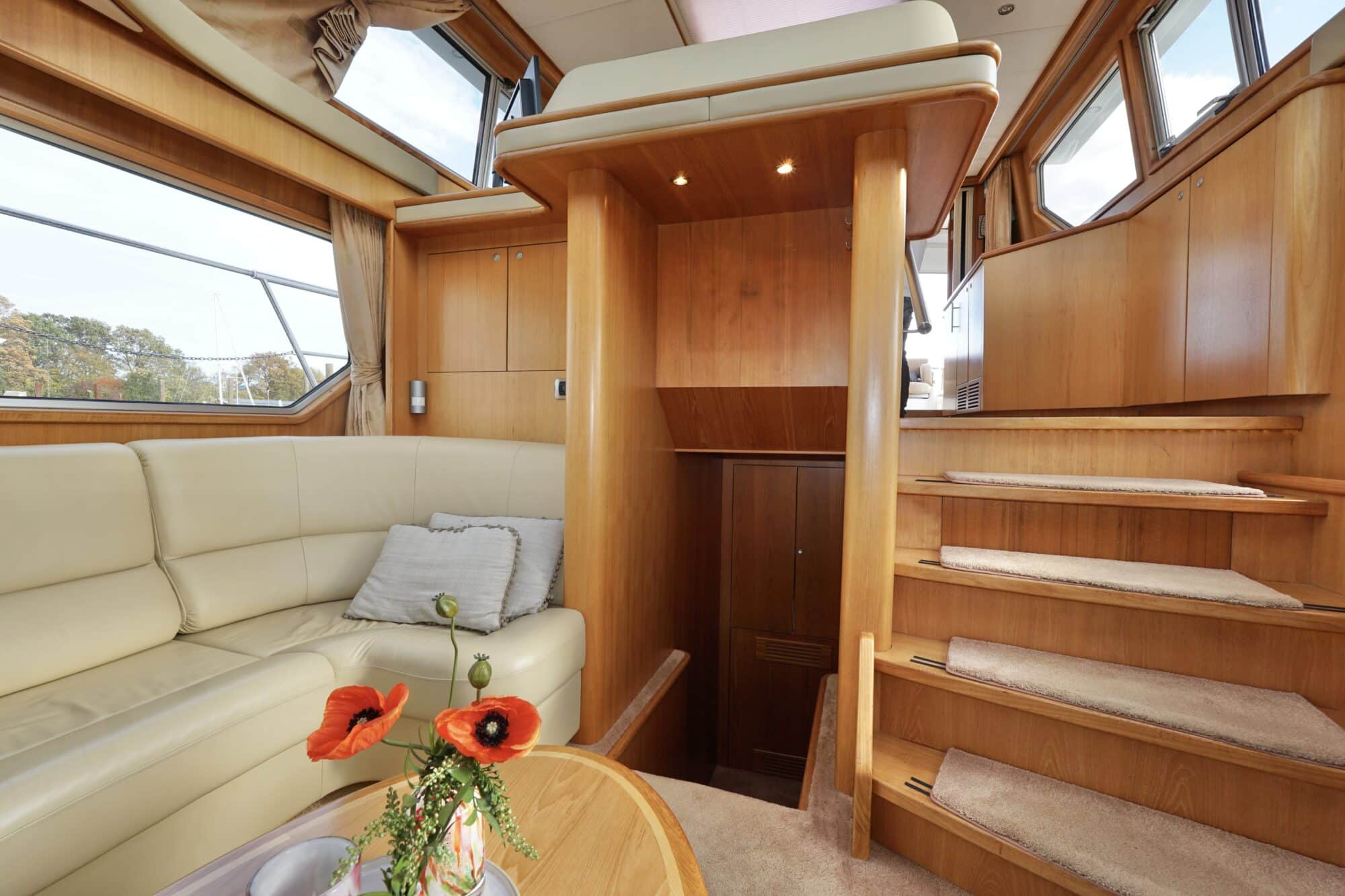 foto: 91 Van den Hoven Van den Hoven Exclusive 18.00 VS