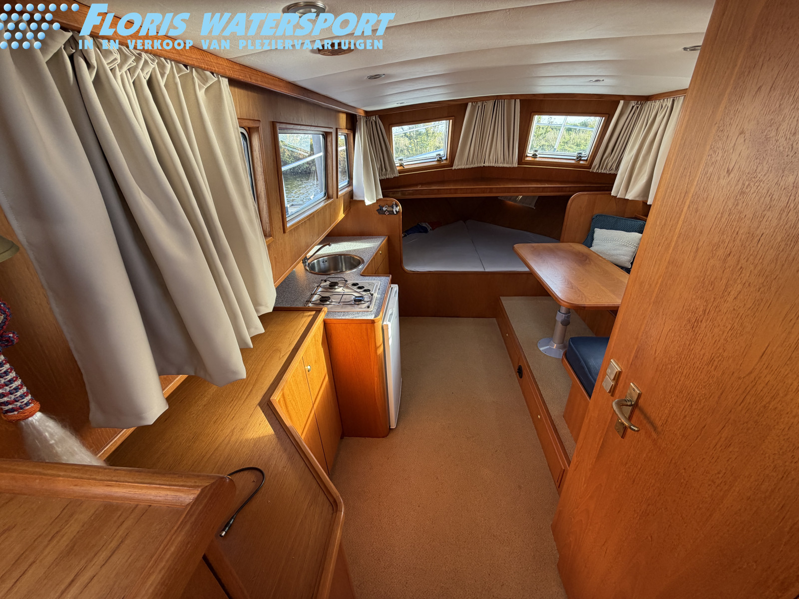 foto: 16 Opgebouwde reddingssloep 950 OK