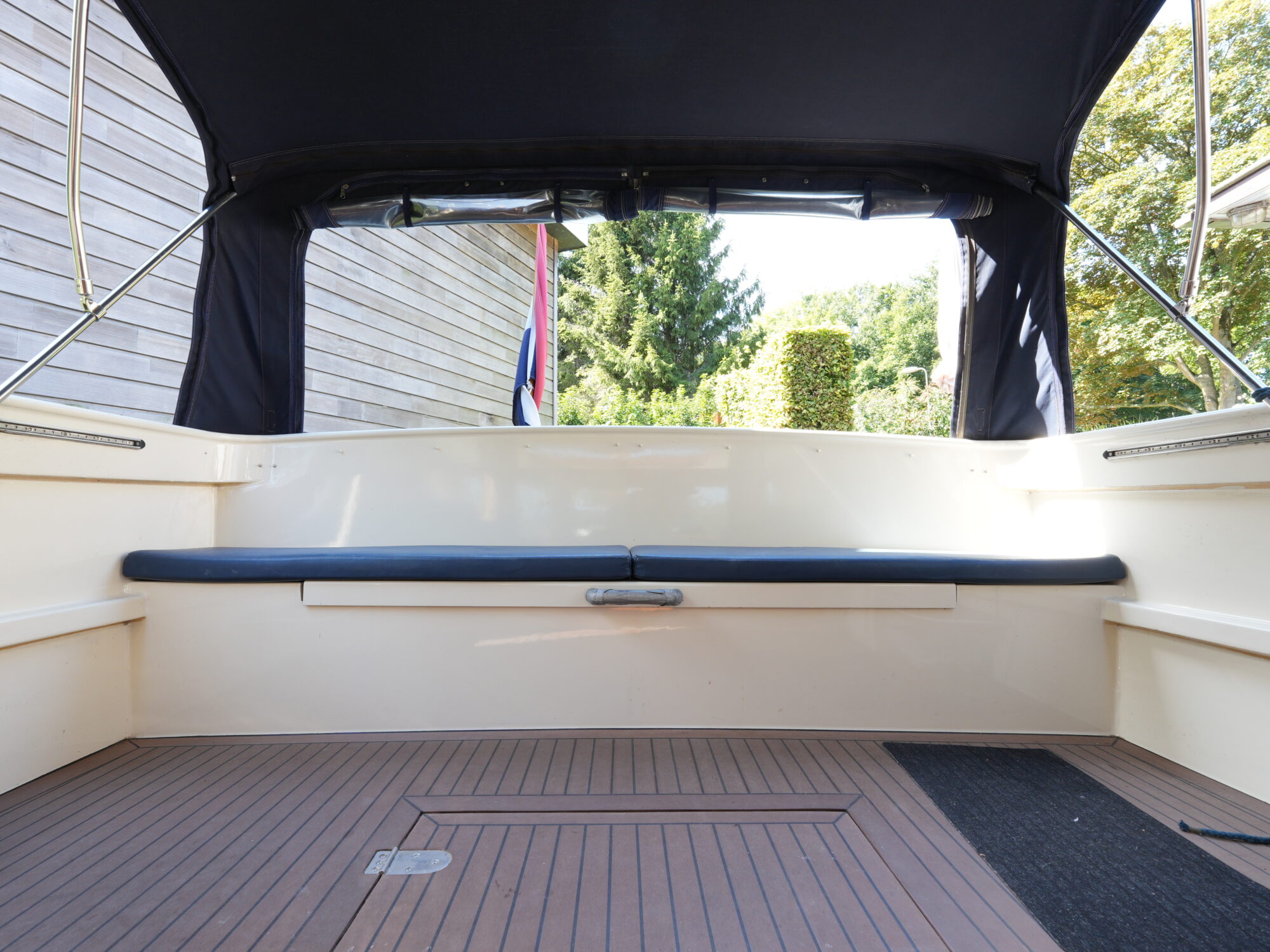 foto: 30 Jetten Jetten Bully 800