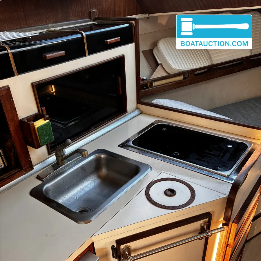foto: 12 Hatteras 32 Sport Fly