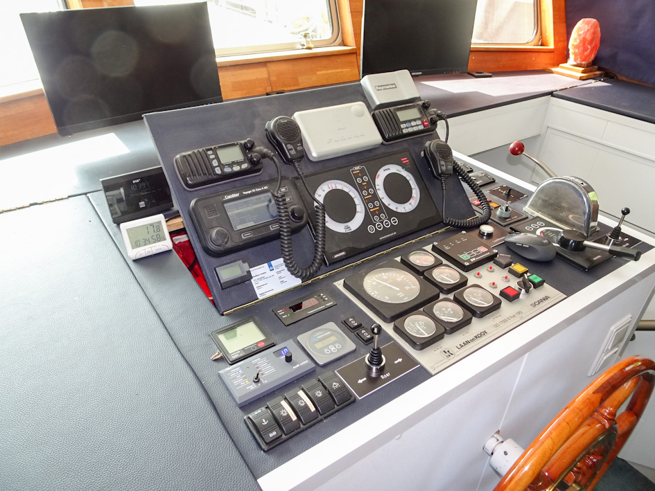 foto: 46 Varend Woonschip 31.28 met UBC
