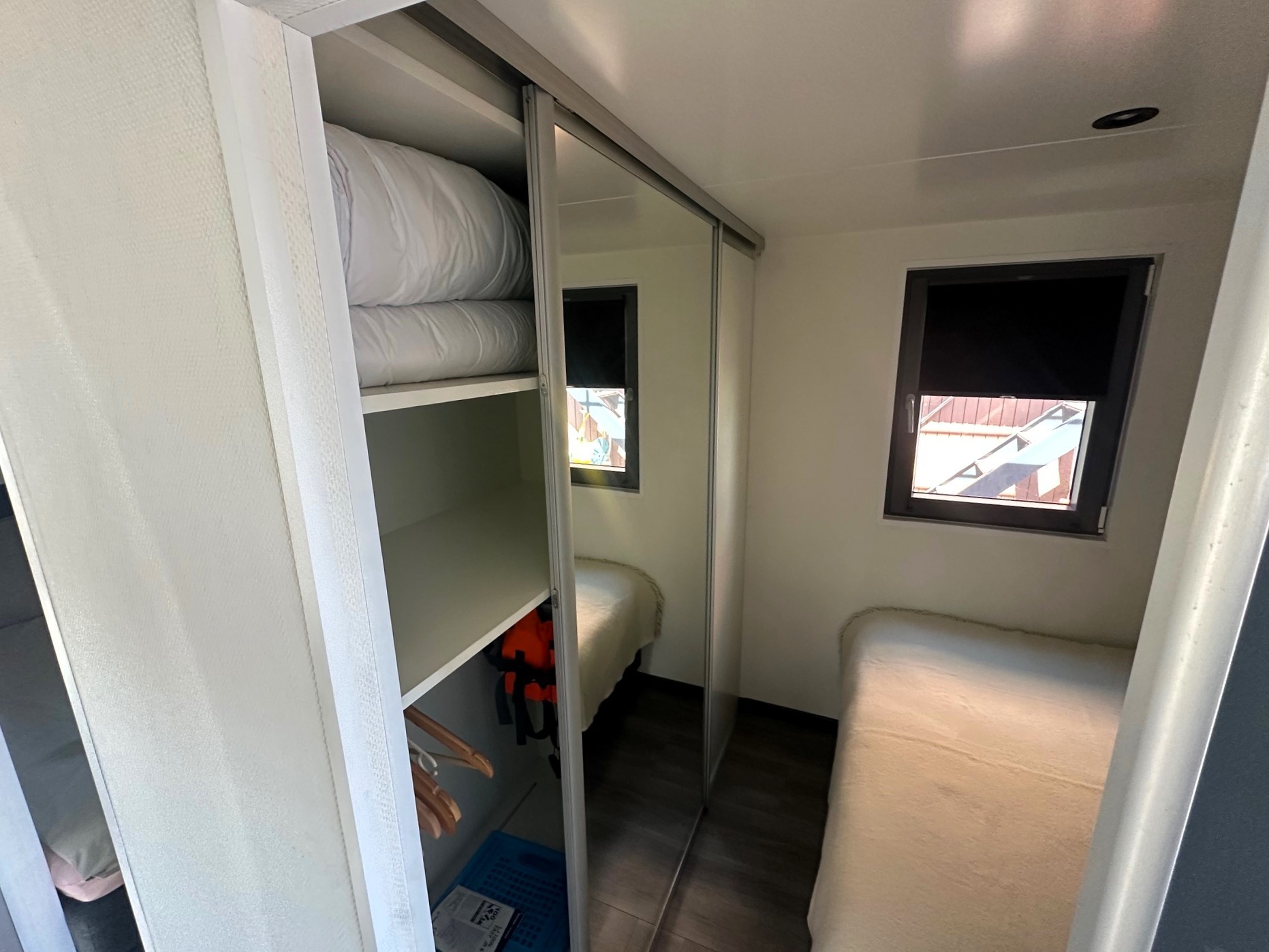 foto: 18 Havenlodge Castalia Houseboat