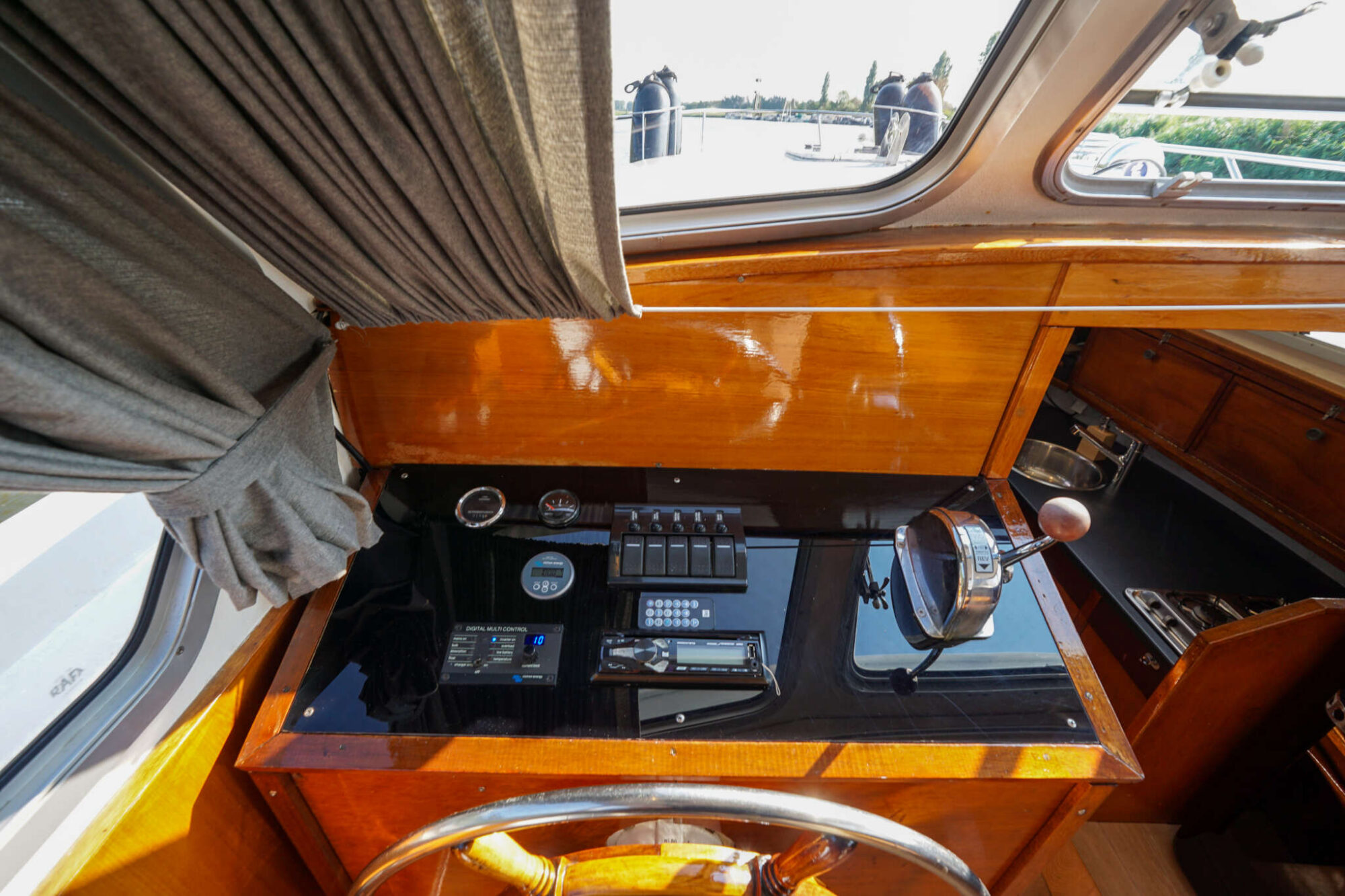 foto: 33 Valkkruiser Valkkruiser 10.50 AK Cabrio