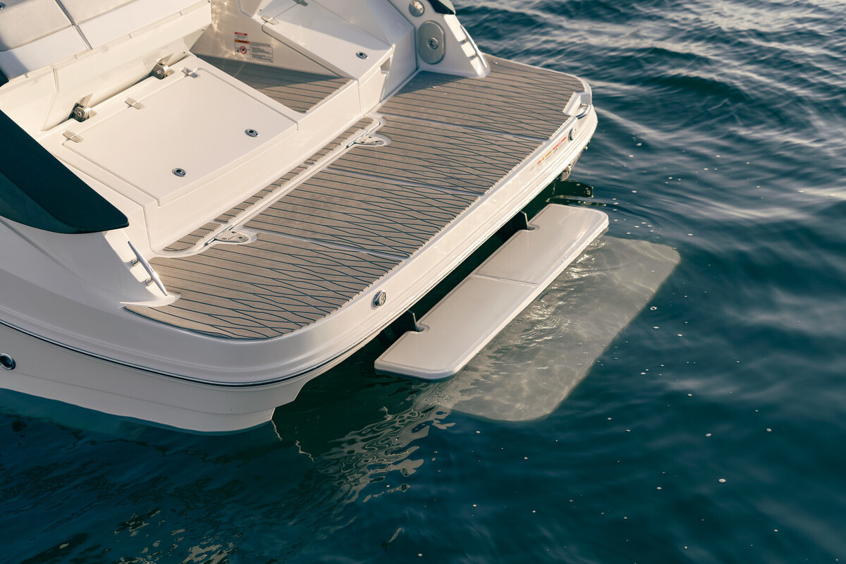 foto: 106 Sea Ray Sundancer 370