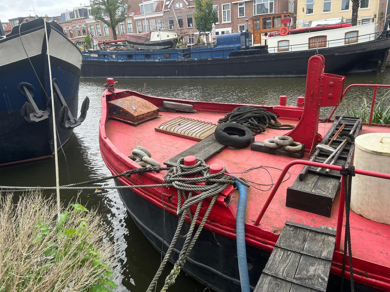 foto: 14 Woonschip 20.80