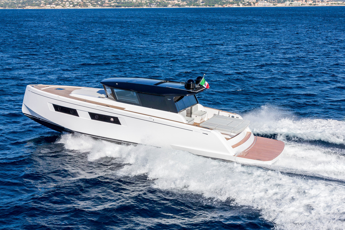 foto: 23 PARDO YACHTS GT 52 