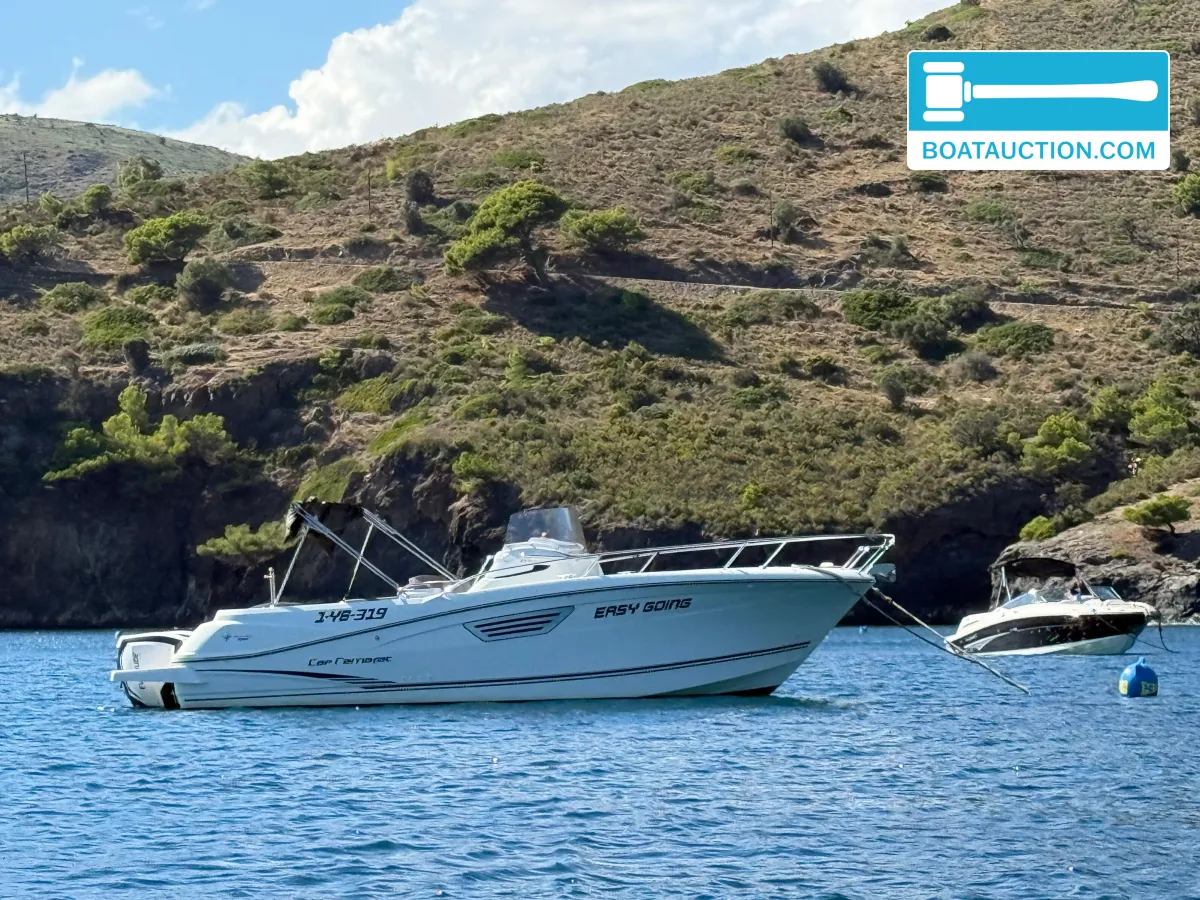 foto: 21 Jeanneau Cap Camarat 8.5CC