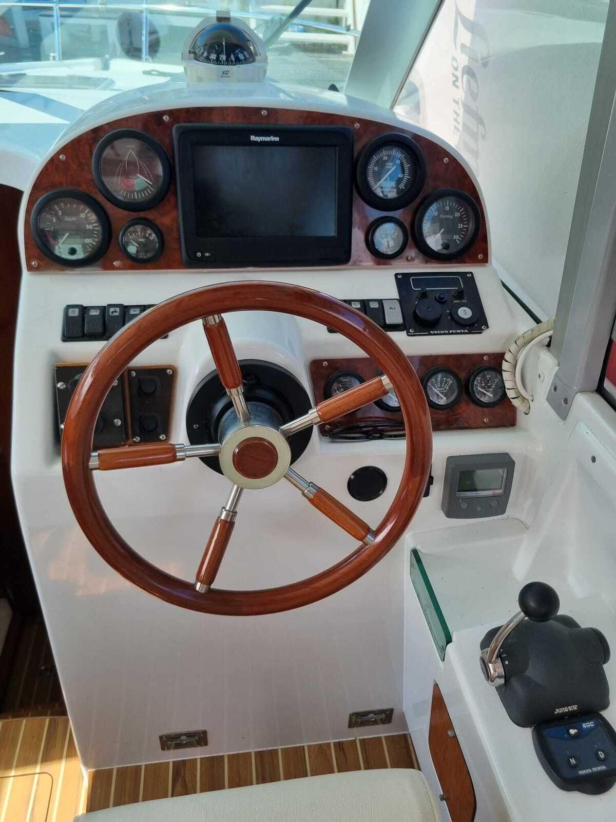 foto: 24 Jeanneau Merry Fisher 925