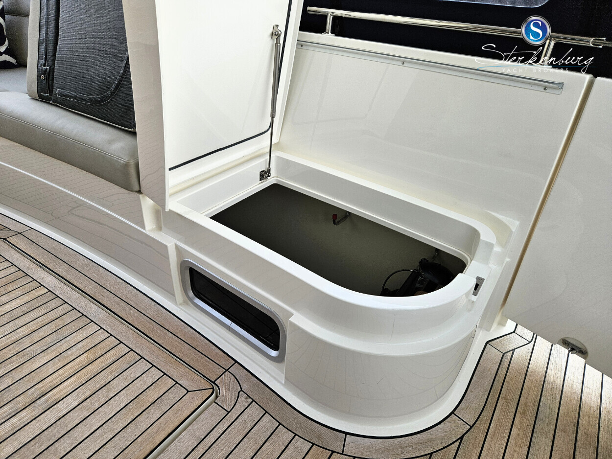 foto: 78 Fairline Phantom 50