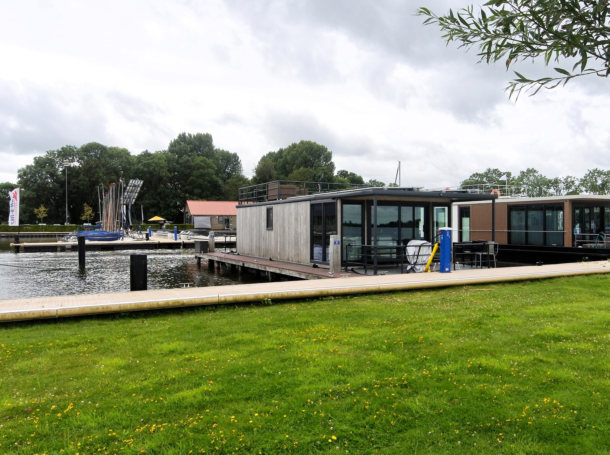 foto: 54 Castalia Met Koopligplaats 1460 X 500 Special Houseboat