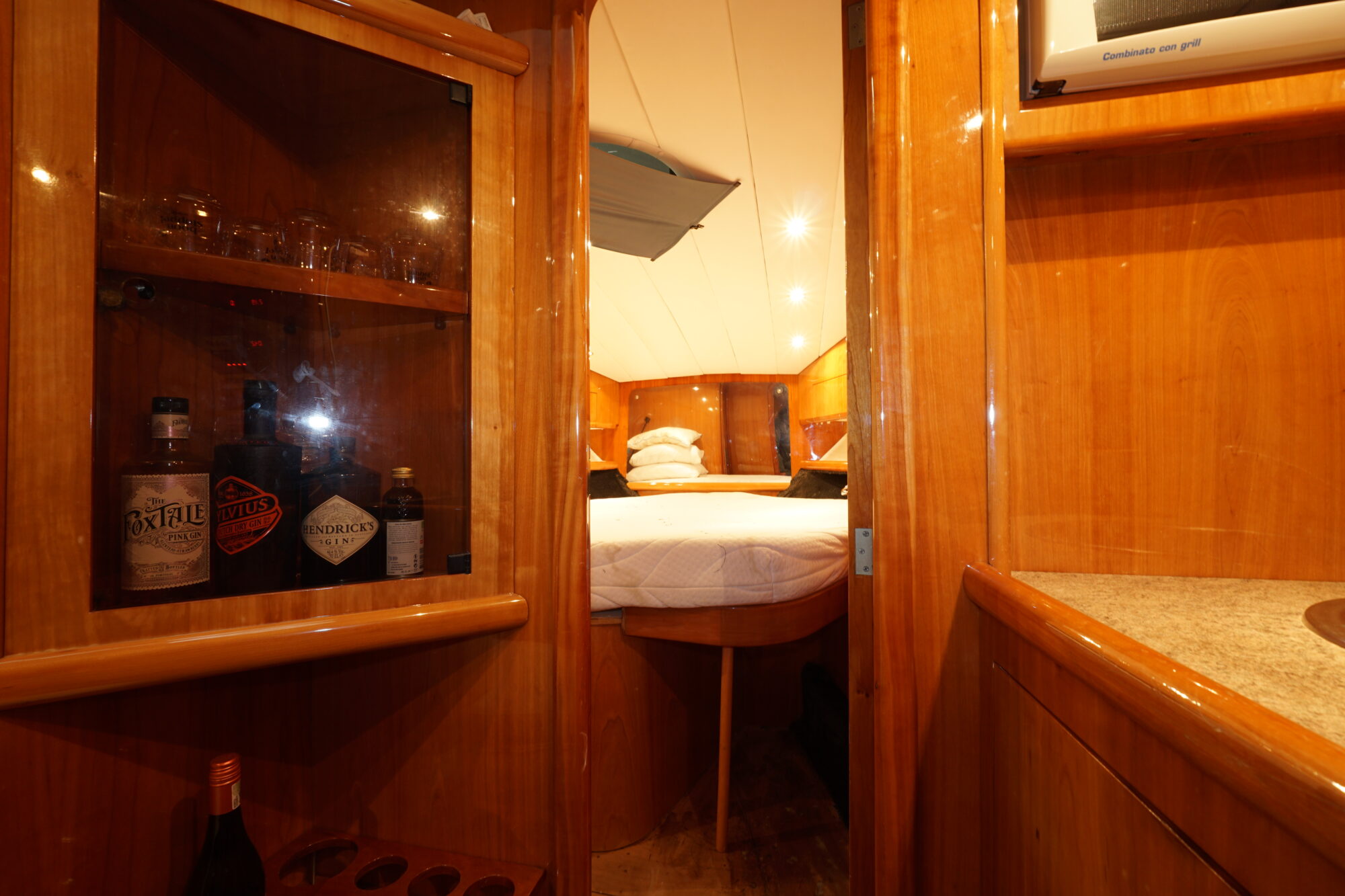 foto: 103 Airon Airon Marine 425 HT