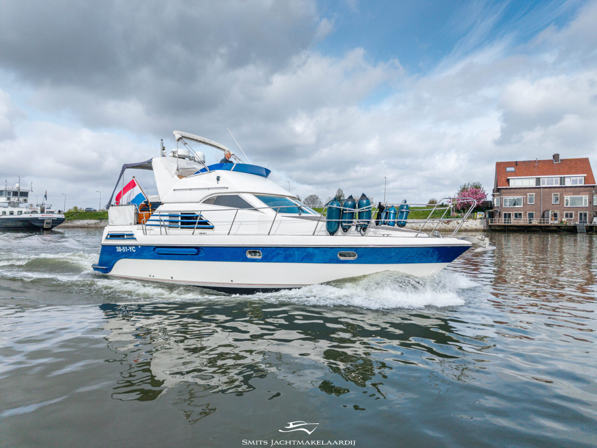 Astor Astor 37 Flybridge