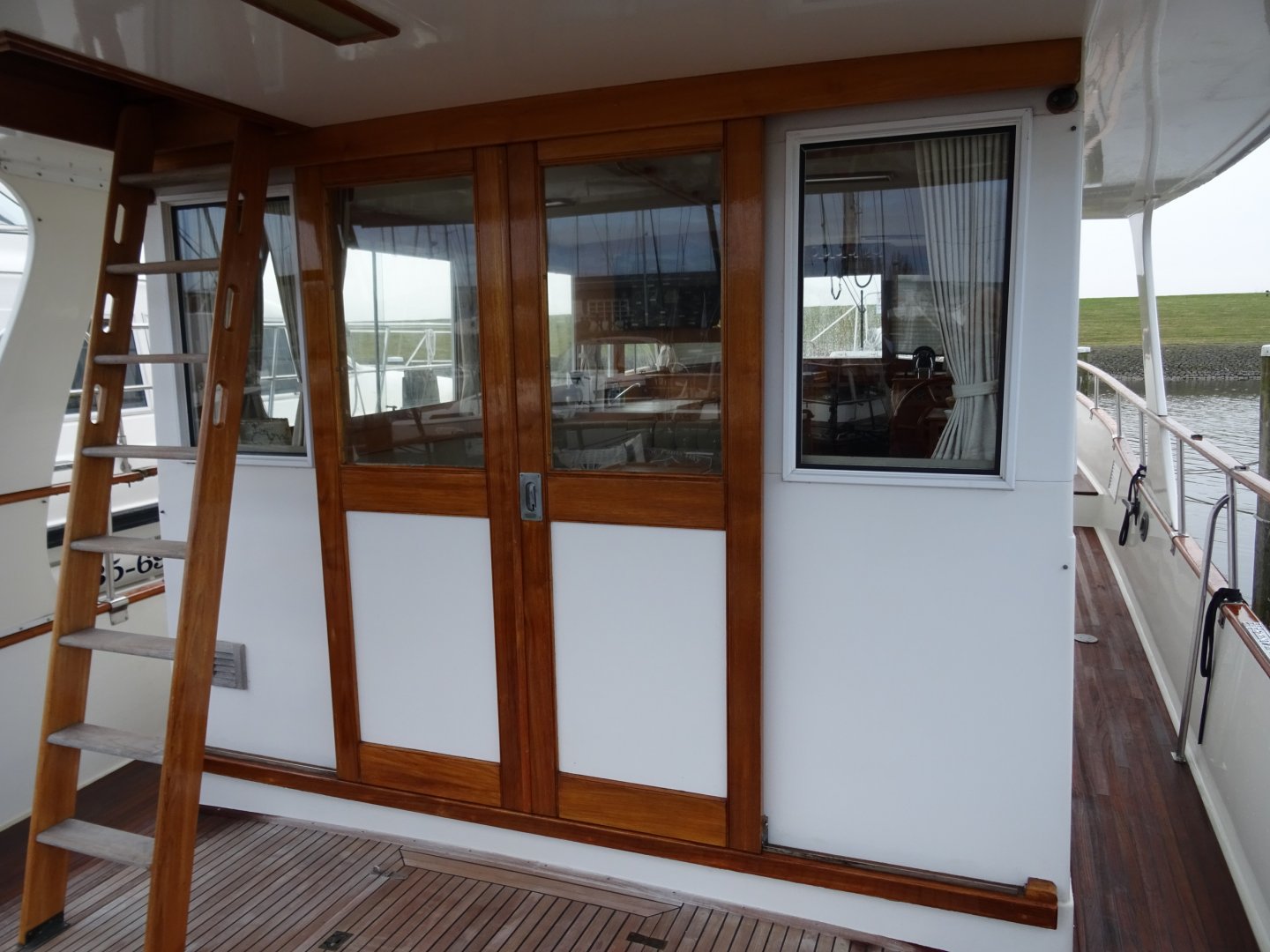 foto: 24 Grand banks 42 Europa