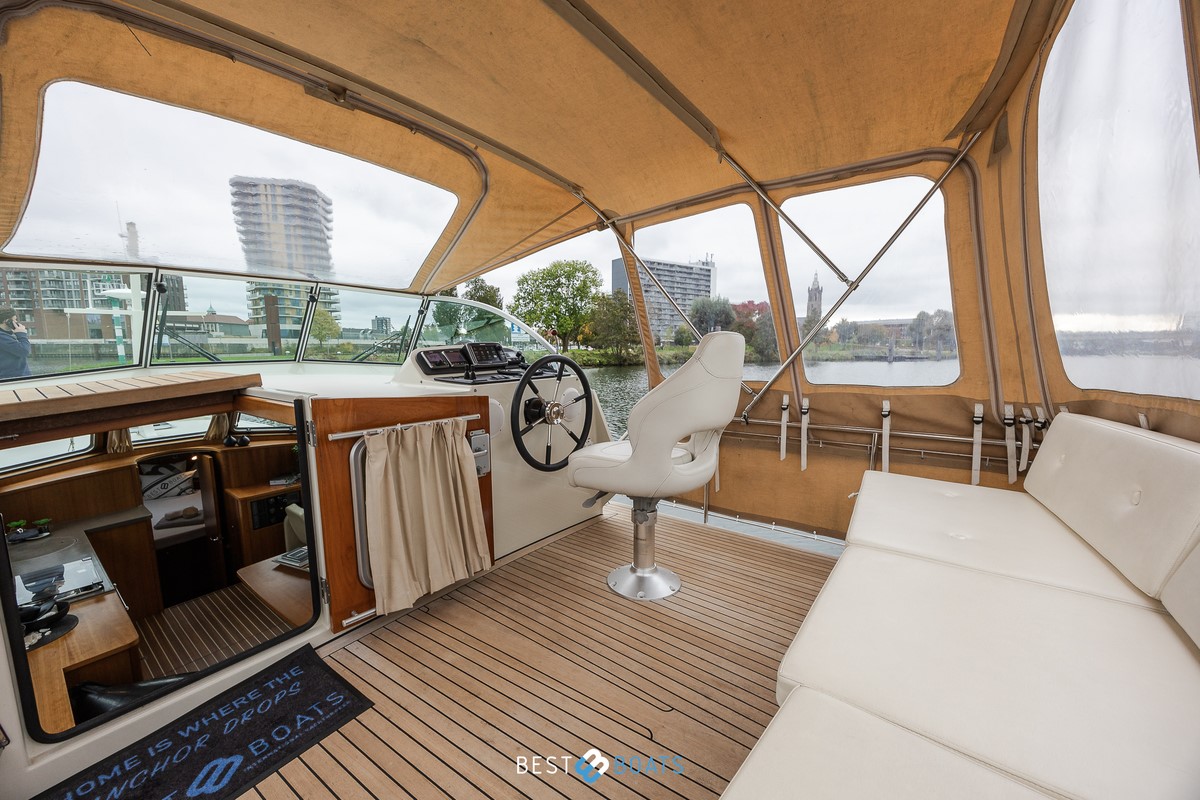 foto: 39 Linssen Grand Sturdy 34.9 AC
