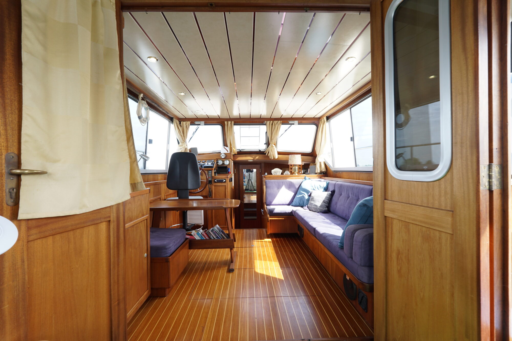foto: 64 Bach Bach Yacht 10.50 OK