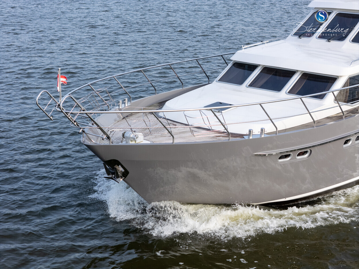 foto: 39 Pacific 155 Allure