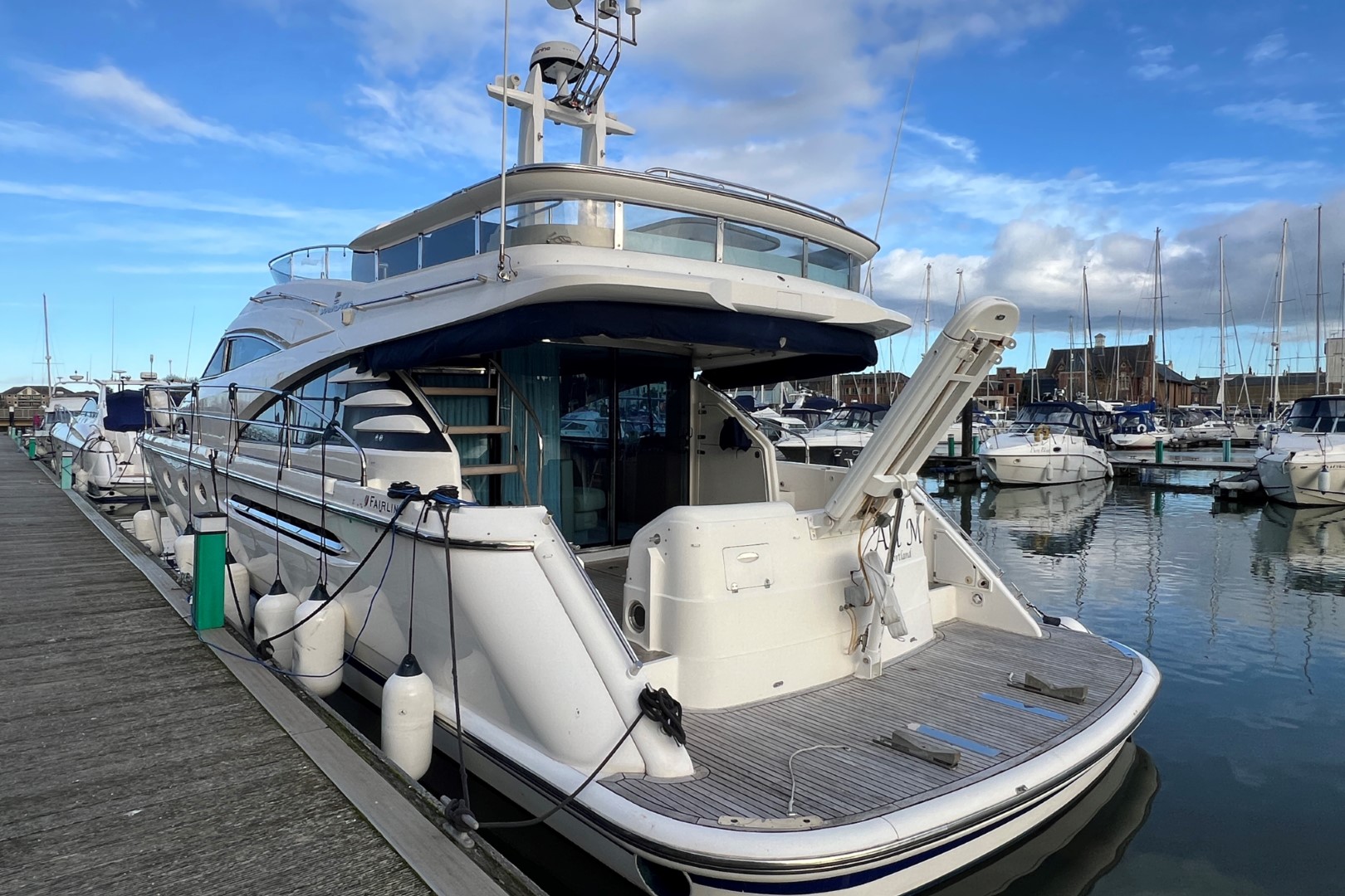 foto: 19 Fairline  Squadron 58