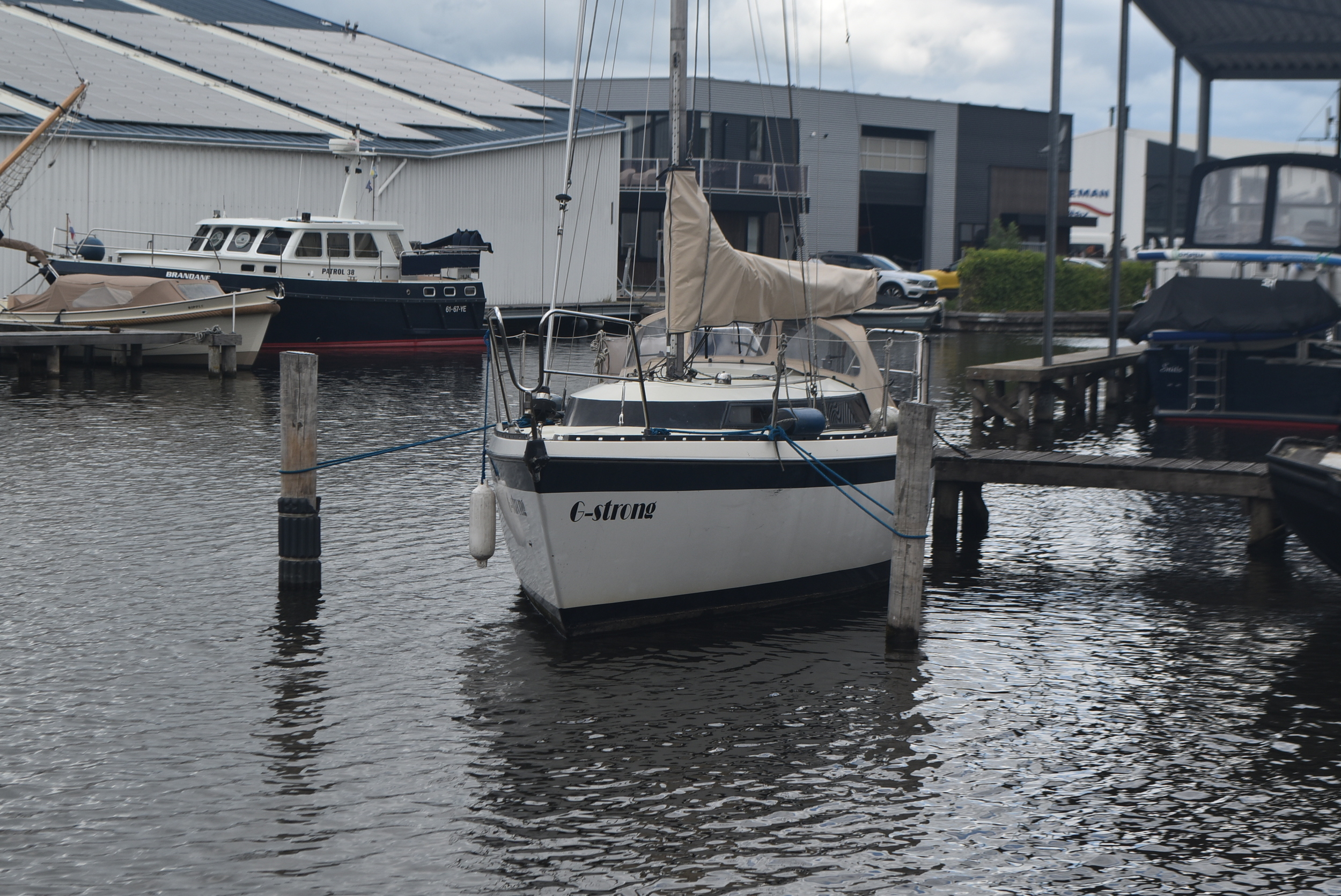 foto: 38 Friendship 28 Type 900